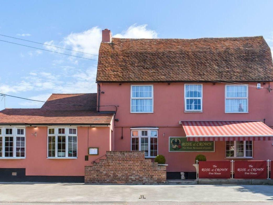 The Rose And Crown 호텔 Thorpe-le-Soken 외부 사진